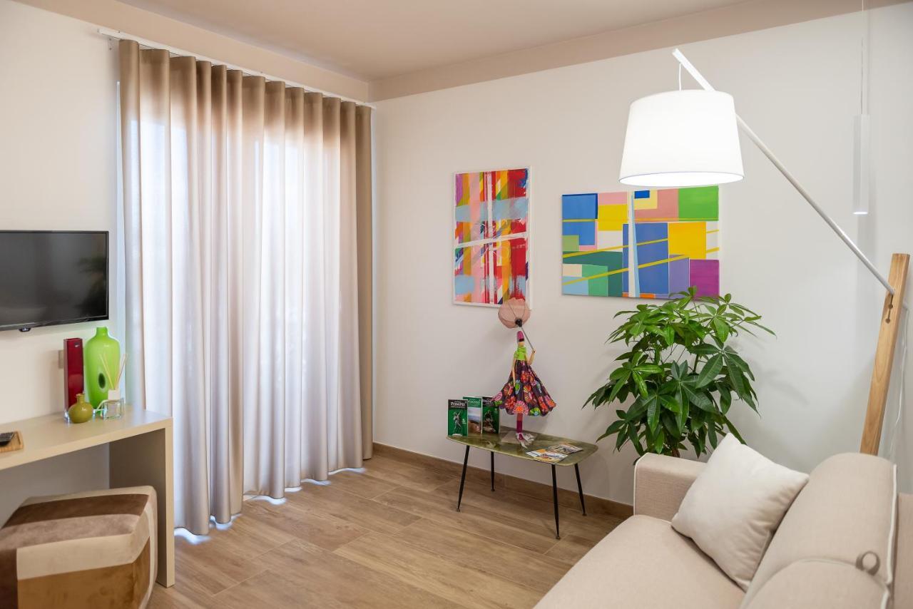 Vemaga Luxury Stay - Pompei City Center Екстериор снимка